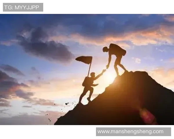 南京攀岩队的团队协作探索与攀登精神的完美结合